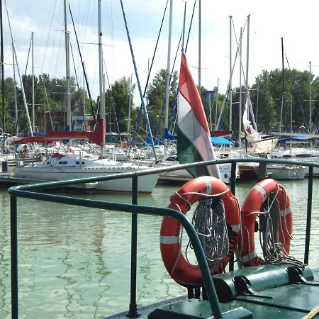 Apartament 22